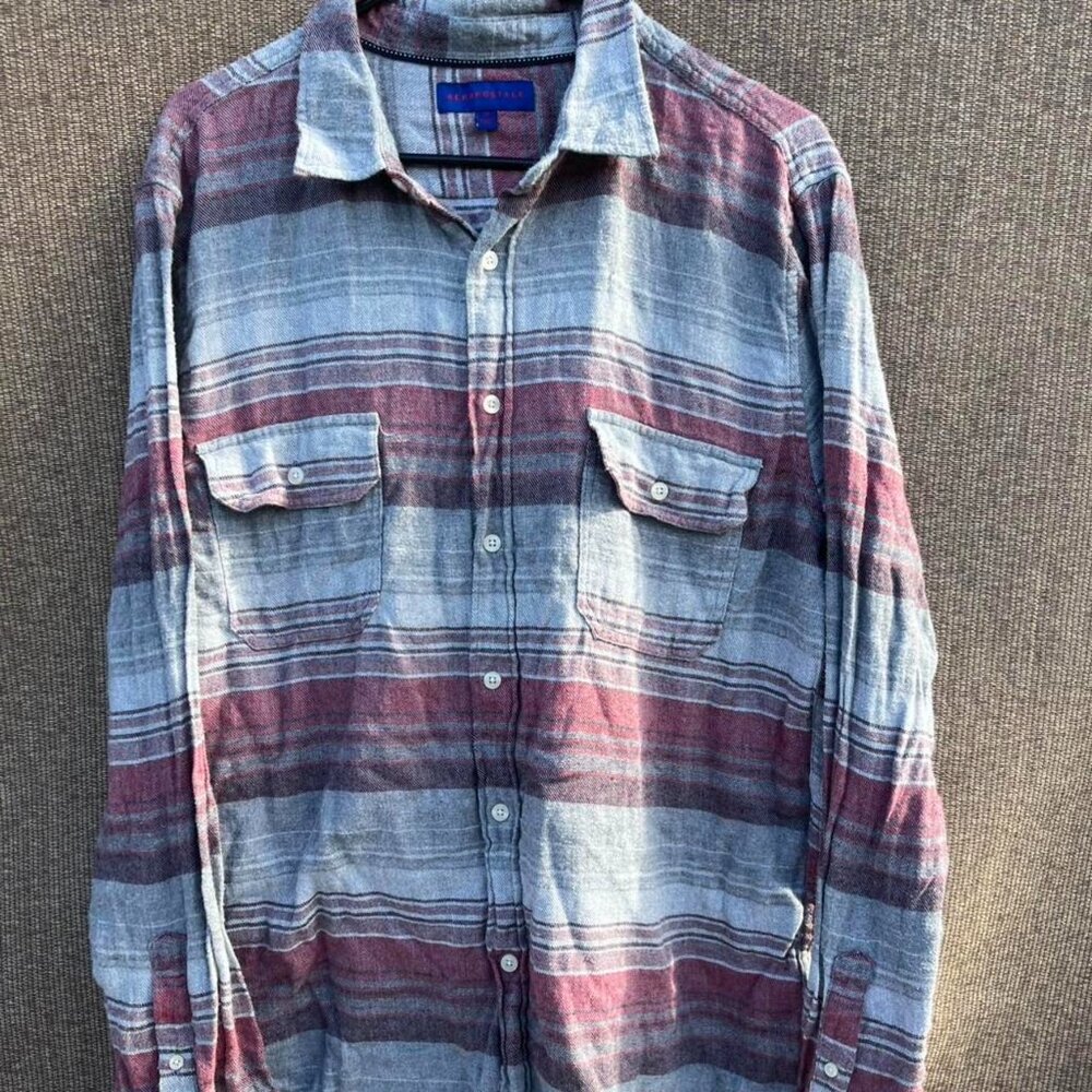 Aeropostale Men's Plaid Flannel Grey Red Shirt Men’s Size XL